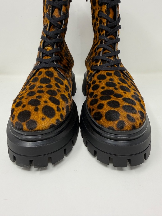 New Stuart Weitzman Bedford Sleek Genuine Calf Hair Combat Boot Sz 8 - Picture 8 of 12